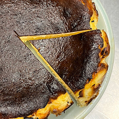 バスクチーズケーキ