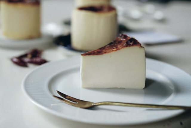 バスクチーズケーキ