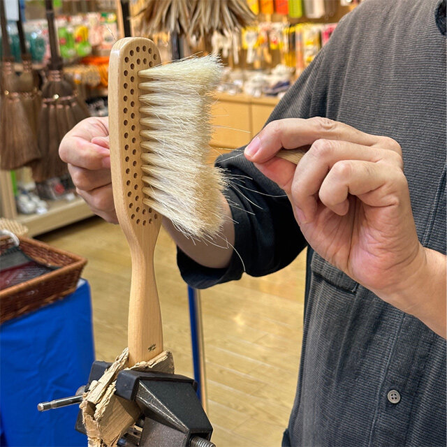 浅草「桜ブラシ工房」実演販売会