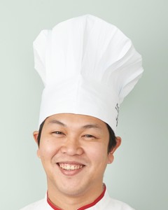 陳 建太郎氏