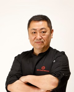 菰田 欣也氏