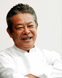 𠮷野 建氏