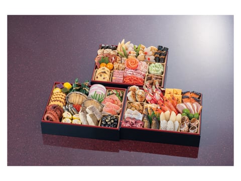 「料理旅館 芹生」 和風おせち三段重
