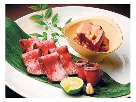 「日本料理 なだ万」 ローストビーフ＆角煮セット