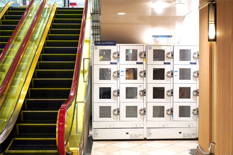 保冷コインロッカー