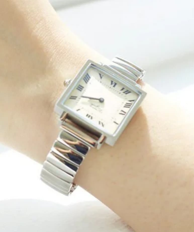 「VAGUE WATCH Co. （ヴァーグウォッチカンパニー）」　Carré Extension